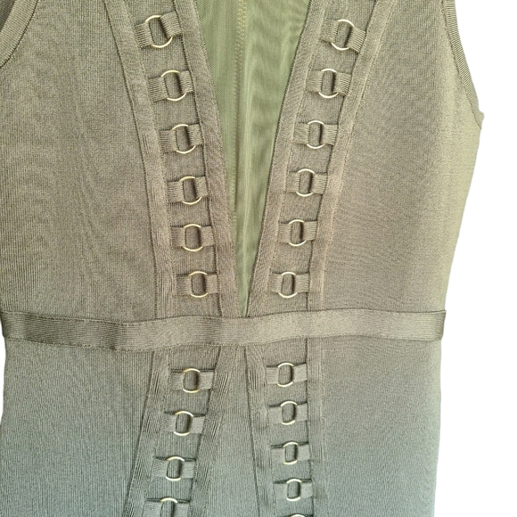 GUESS mini bandage dress - Picture 4 of 10